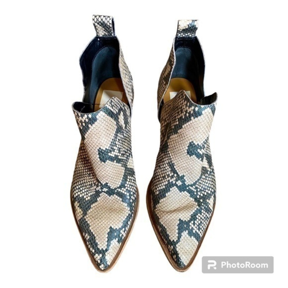 Dolce Vita snake print booties